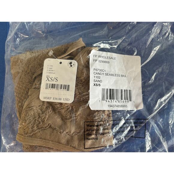 Free People Intimately Candy Seamless Bra XS/Small NEW Sand Color - Picture 4 of 5